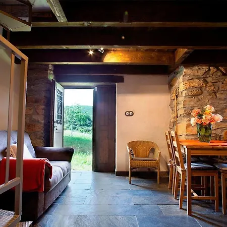 Casa de Férias Laendliches Haus Medulas 2- Fuer 4 Pax Belegbar By Interhome *