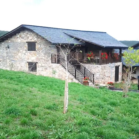 Laendliches Haus Medulas 2- Fuer 4 Pax Belegbar By Interhome Prázdninový dům